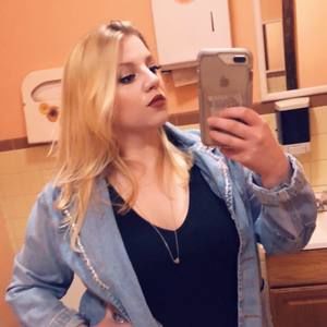 Meet your Posher, Hillary